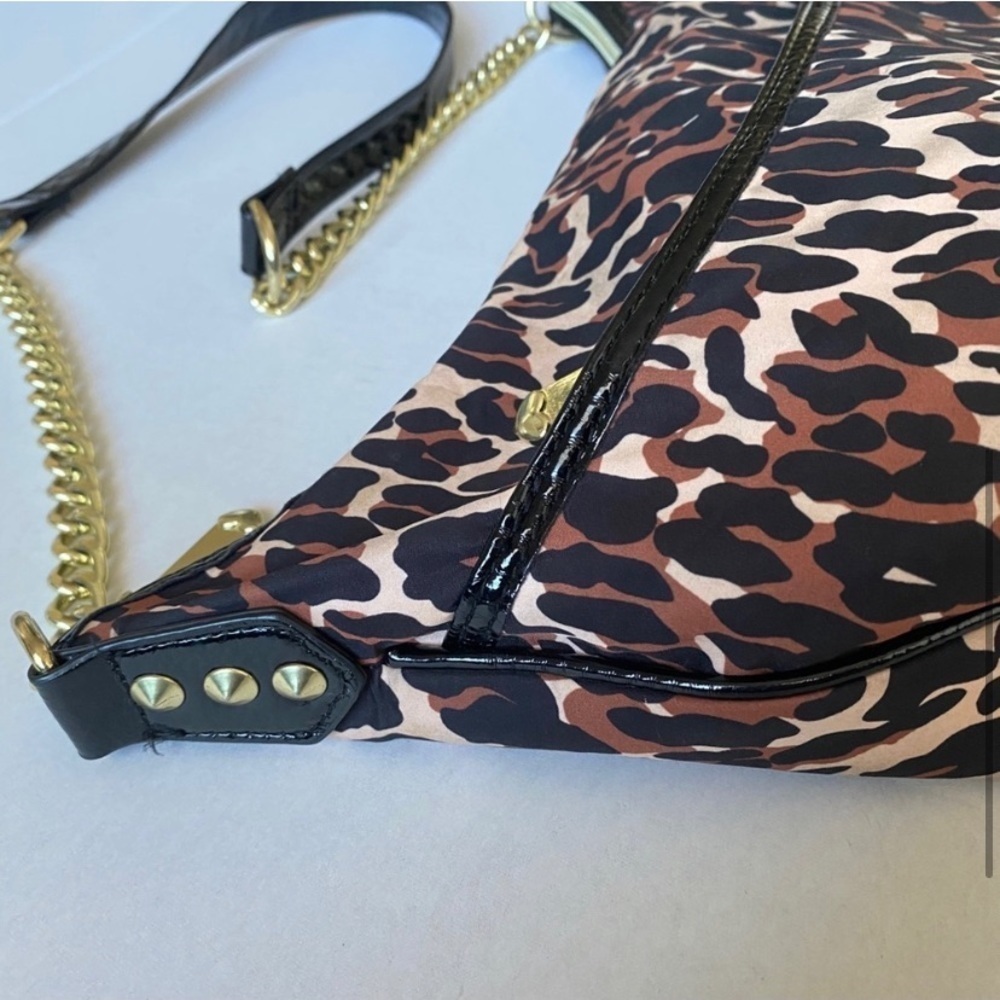 Betsey Johnson Half Moon Shoulder Bag Brown OS - Picture 8 of 9